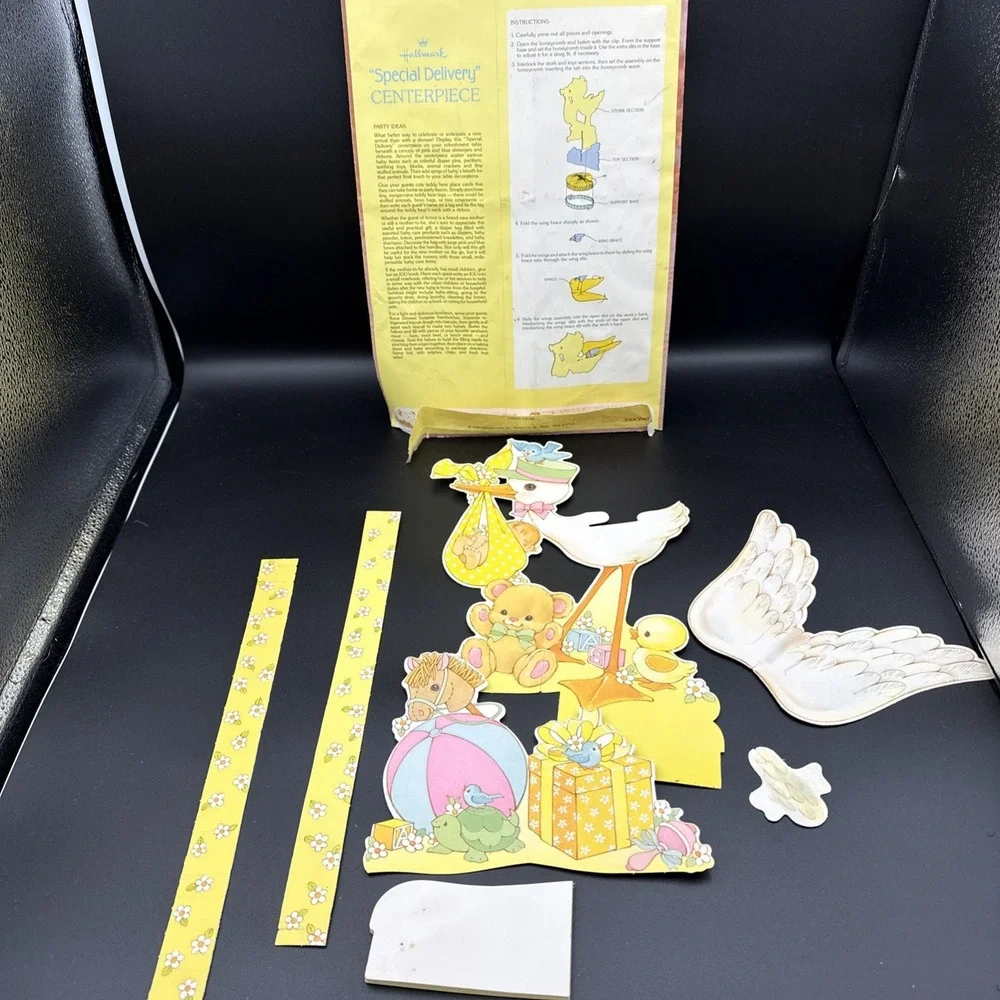 Vintage Baby Shower‎ Honeycomb Hallmark Special Delivery Centerpiece COMPLETE